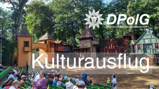 Blick auf die Freilichtbühne der Müritz Saga in Waren an der Müritz.